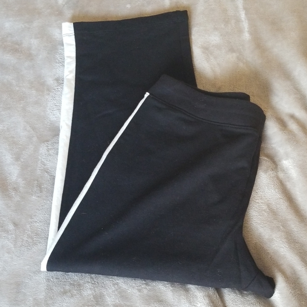 Chico's Crop Stipe Pants